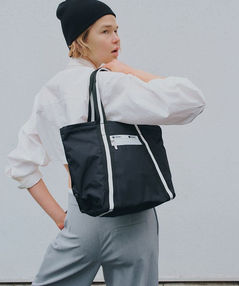 LeSportsac SM E/W EVERYDAY TOTE/スペクテイターブラック 