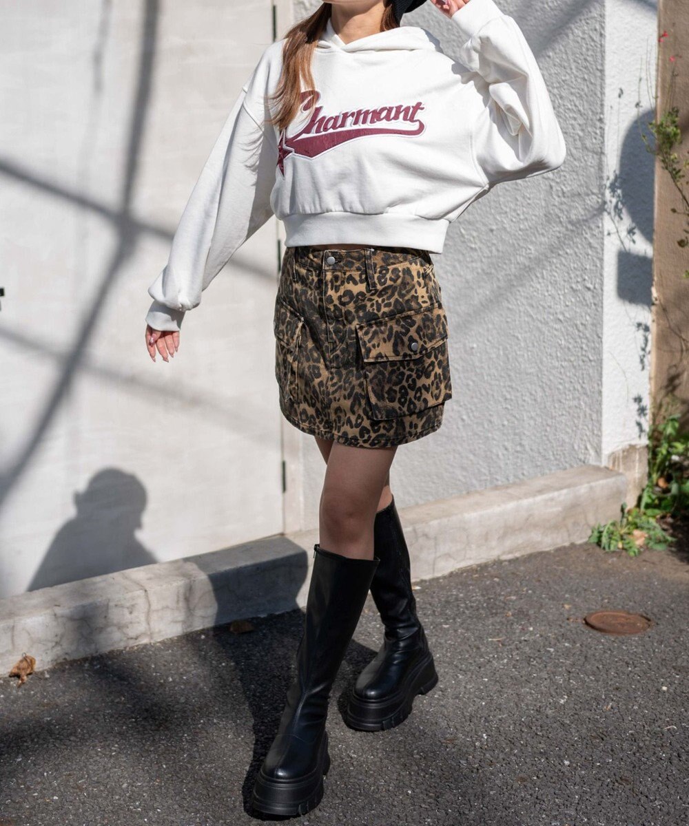 WEGO スタジアムロゴショートプルパーカー 