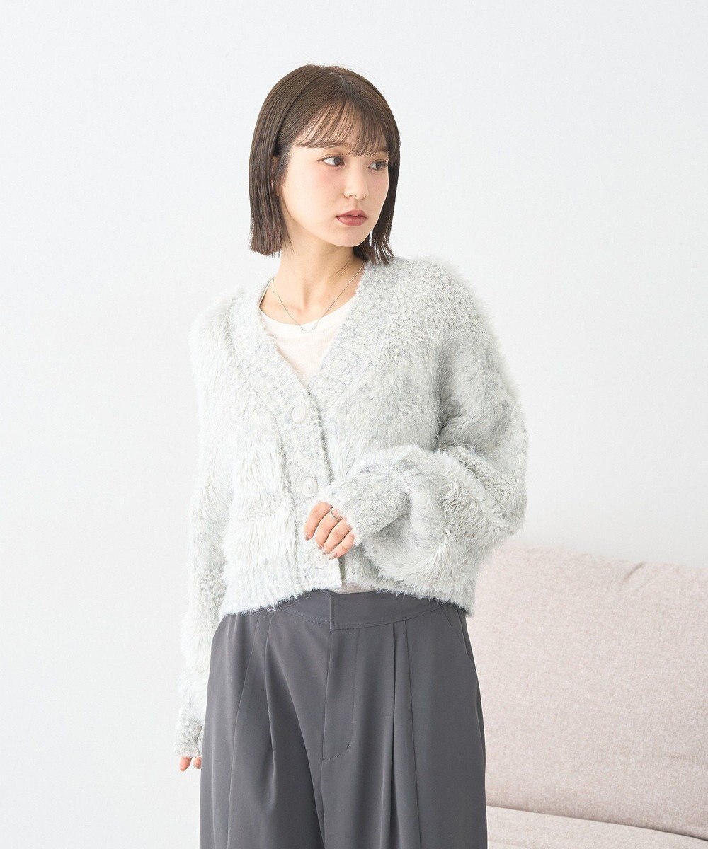 earth music&ecology ポンポンヤーンミックスインターシャカーディガン 