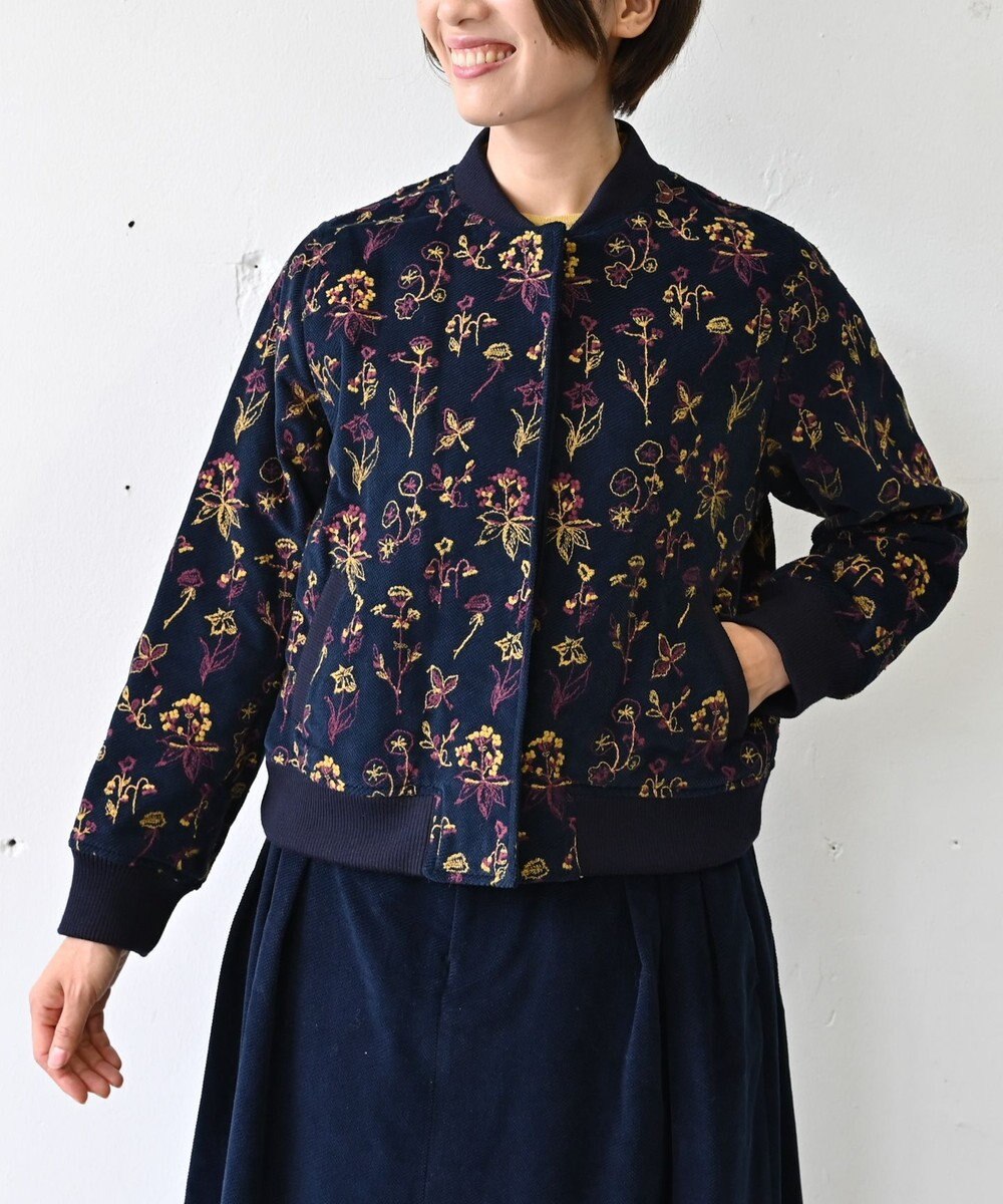 muuc 〈遠州織物の工場で織られた上質なコットンコーデュロイ生地〉裏地有り リブ袖 ショート丈 花刺繍ブルゾン（セットアップ可能） 