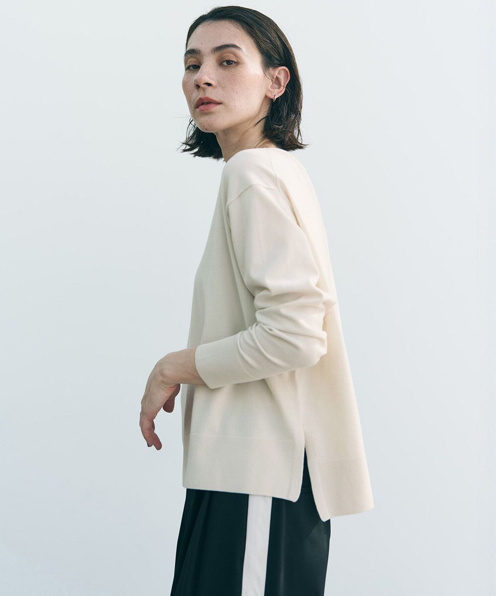 UNFILO マイビューティニット Vネック 