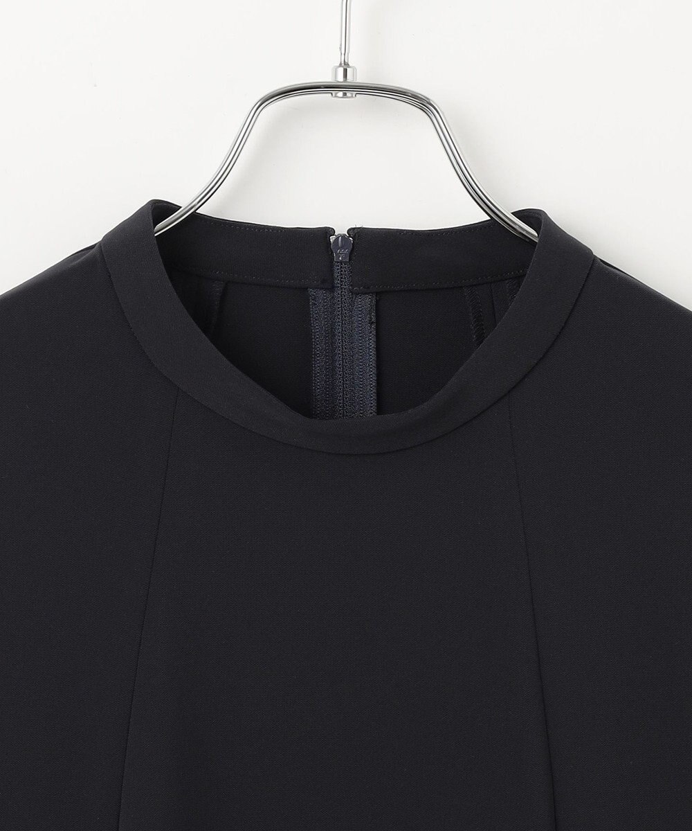 #Newans 〈亀恭子さんコラボ〉パネルタックAラインブラウス 