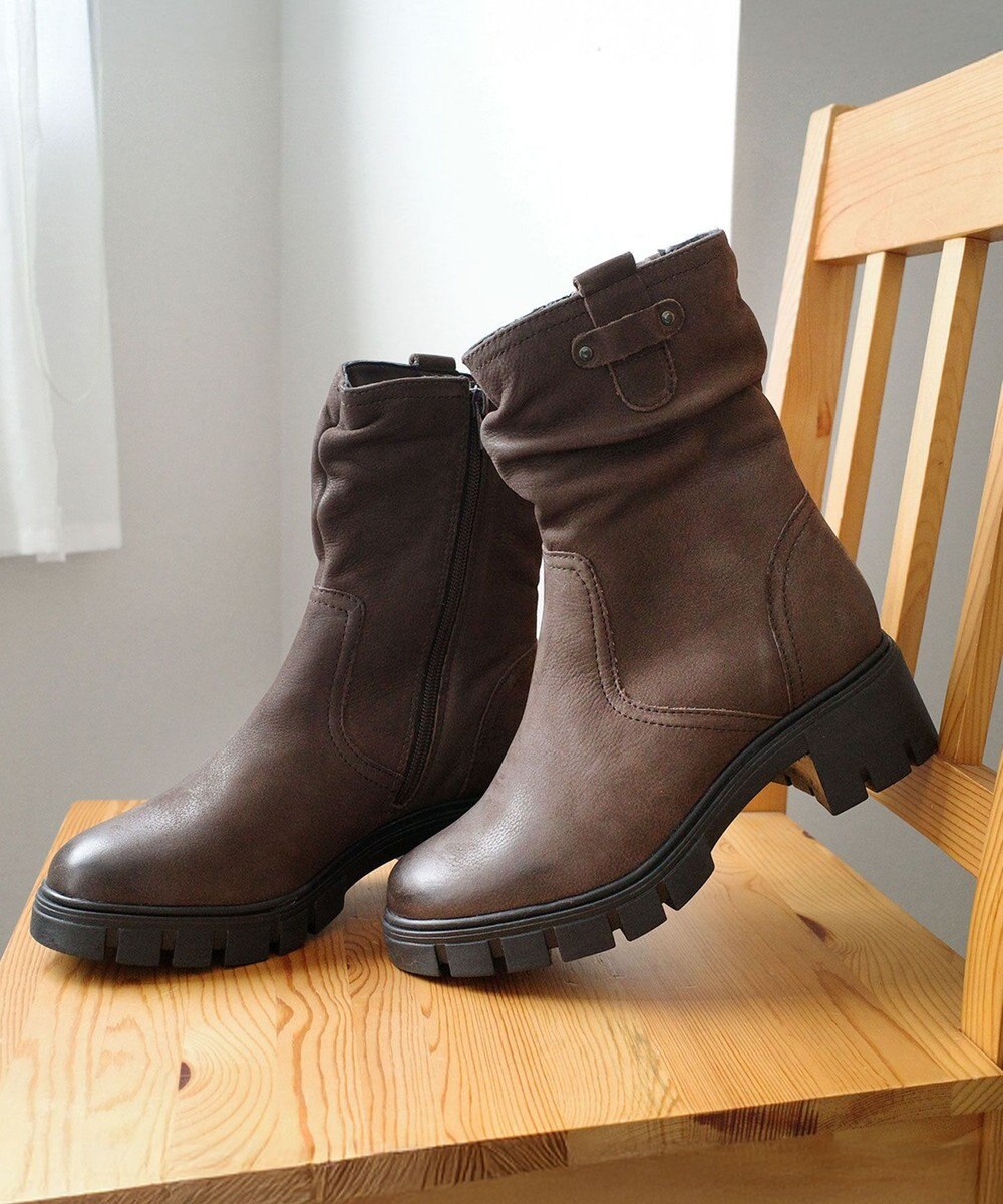 Pointer 本革ミドル丈ブーツ 