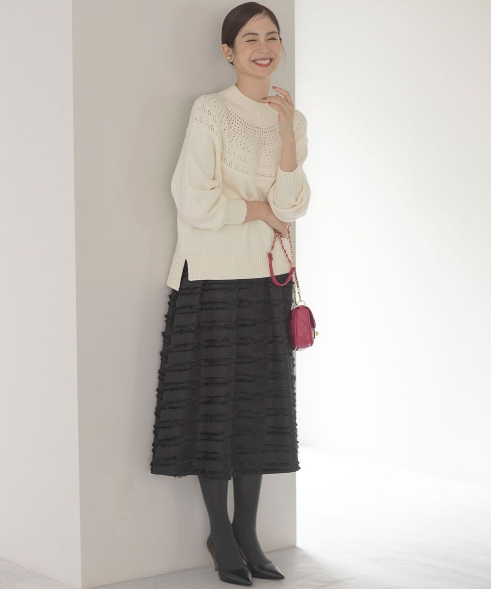 組曲 【WEB限定カラーあり】透かし編みバルキーハイネックニット 