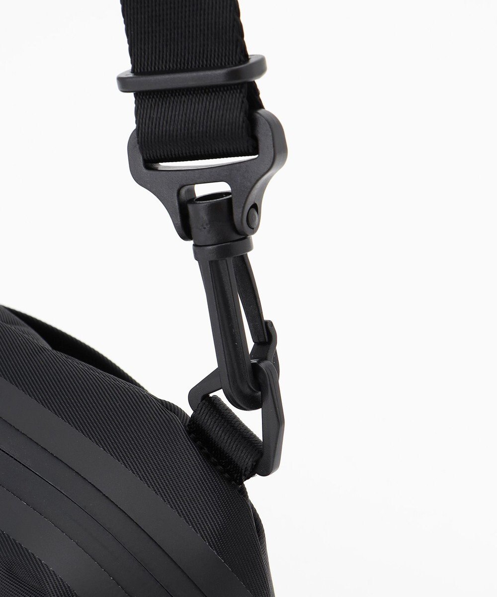 Y'SACCS 【DRY Pack】防水ラウンドポシェット 