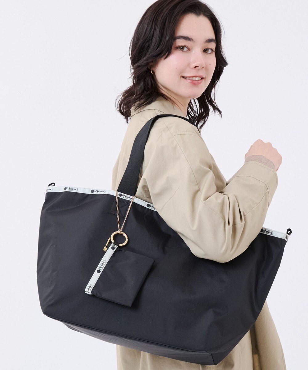 LeSportsac AT AVENUE CHARM/ミッドナイトデューン 