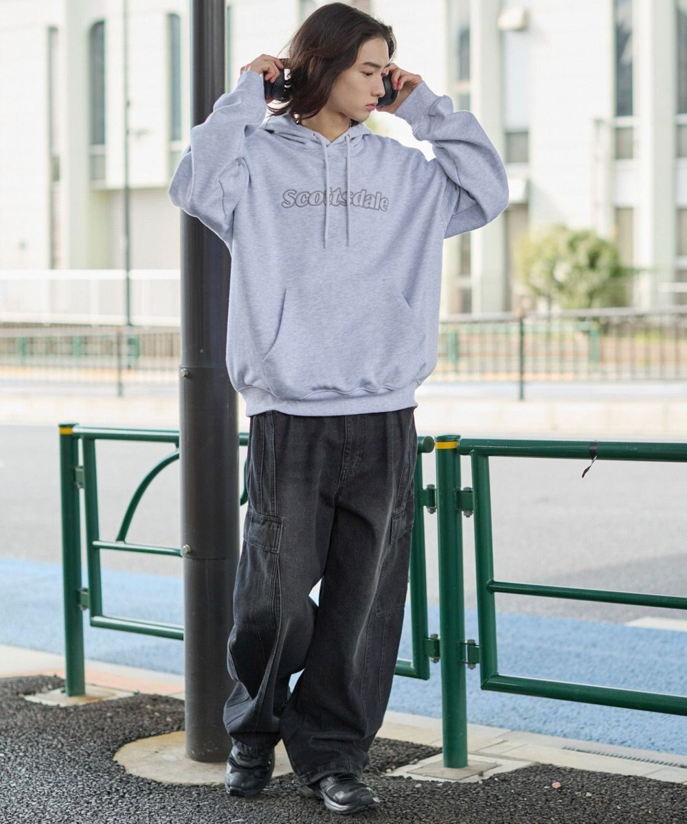 WEGO 【ユニセックス着用ITEM】エンボスステッチロゴプルパーカー 