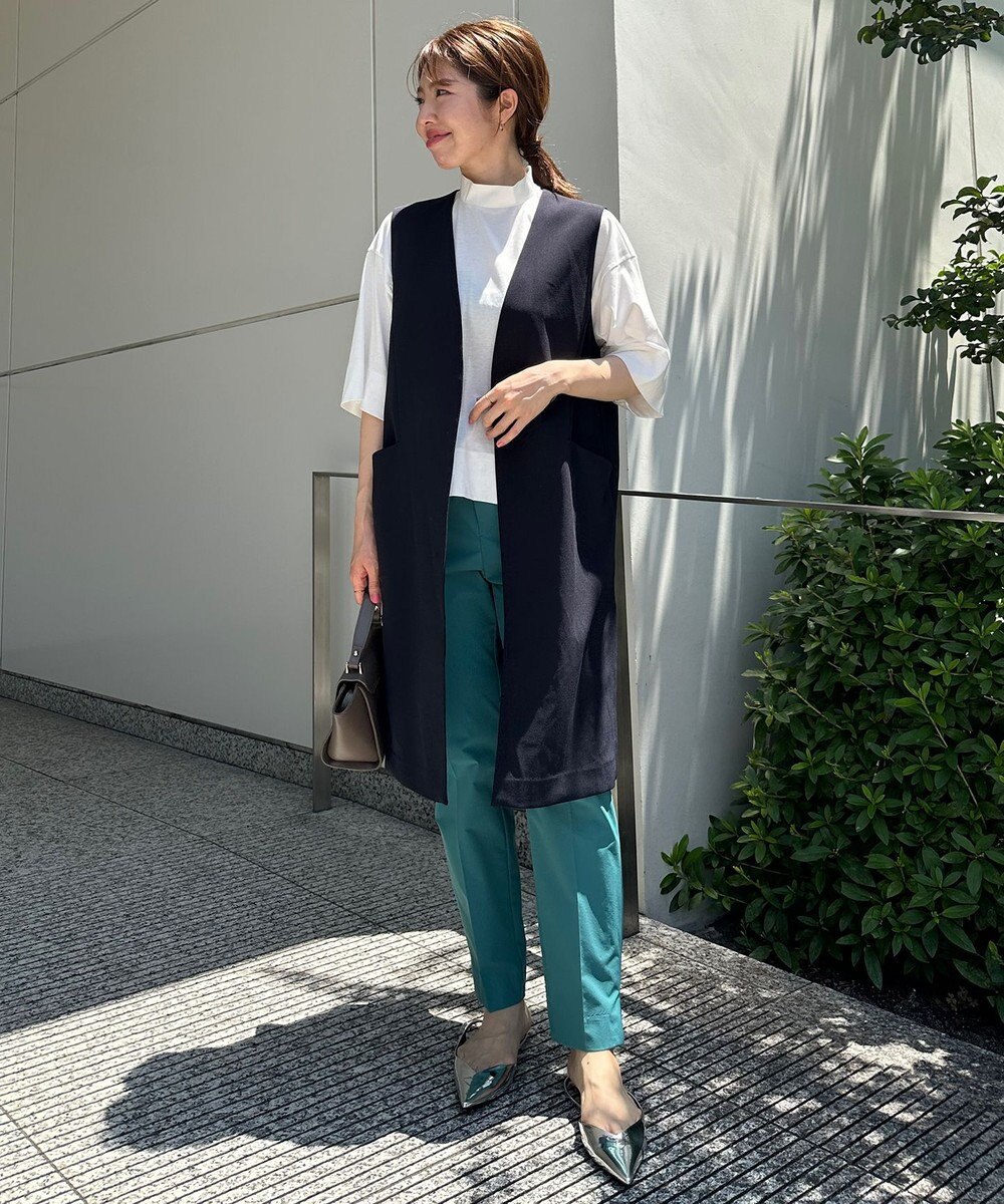 UNFILO ハイネッククロップドTシャツ 