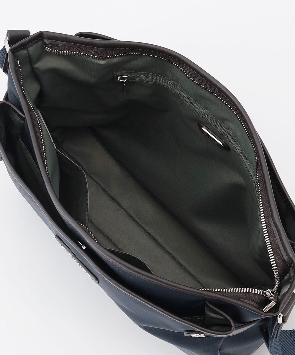 LA BAGAGERIE 【撥水ナイロン】ベーシックショルダー 