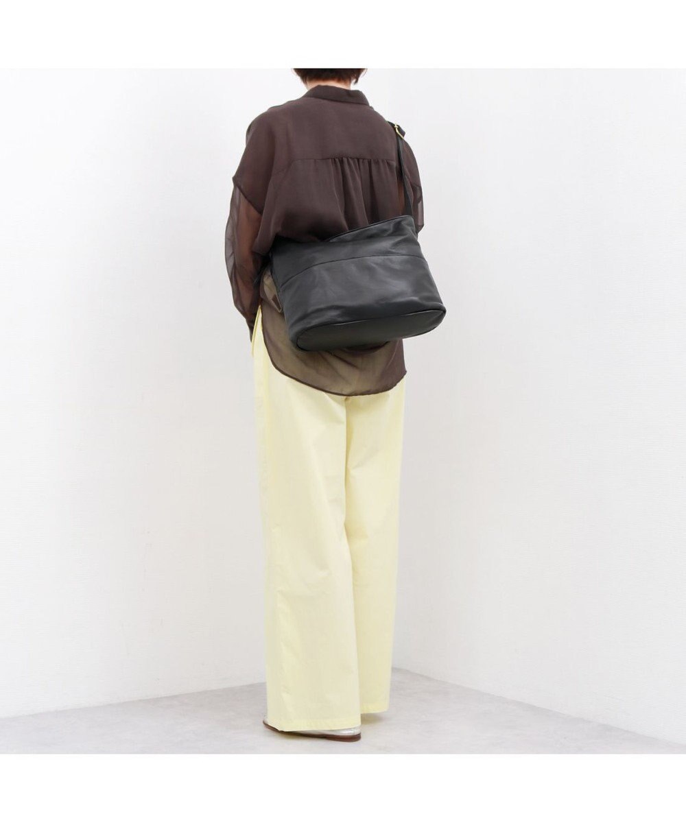 UNBILLION ペルケ perche / ガーメントレザー・サスティナブルボディーショルダー 