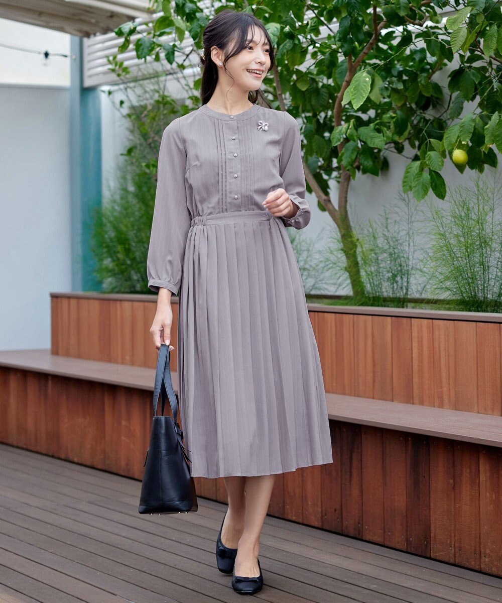 Tiaclasse 【新色追加・洗える】パールボタンプリーツワンピース 