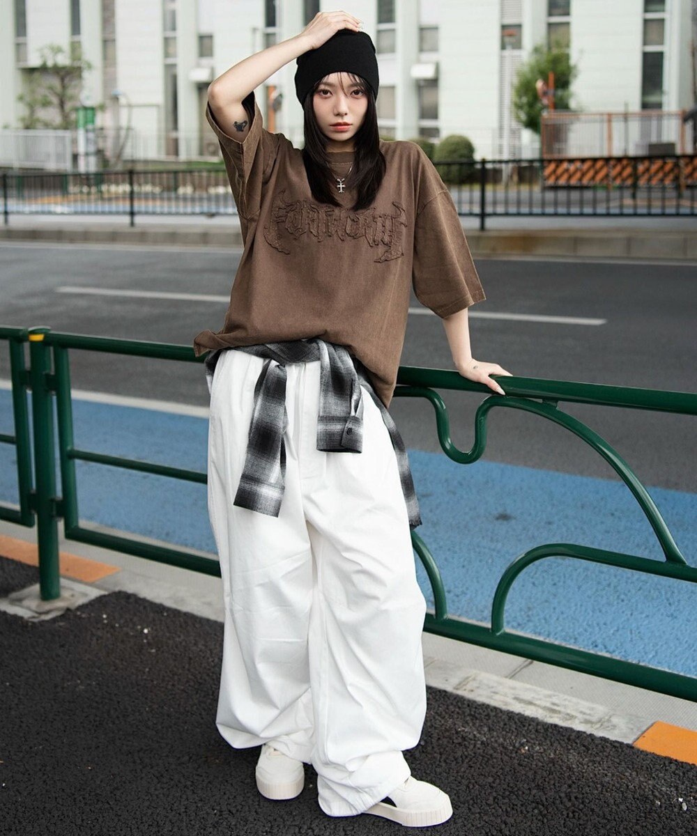 WEGO 【ユニセックス着用ITEM/MLサイズ展開】ブリーチダメージアップリケT（SS） 