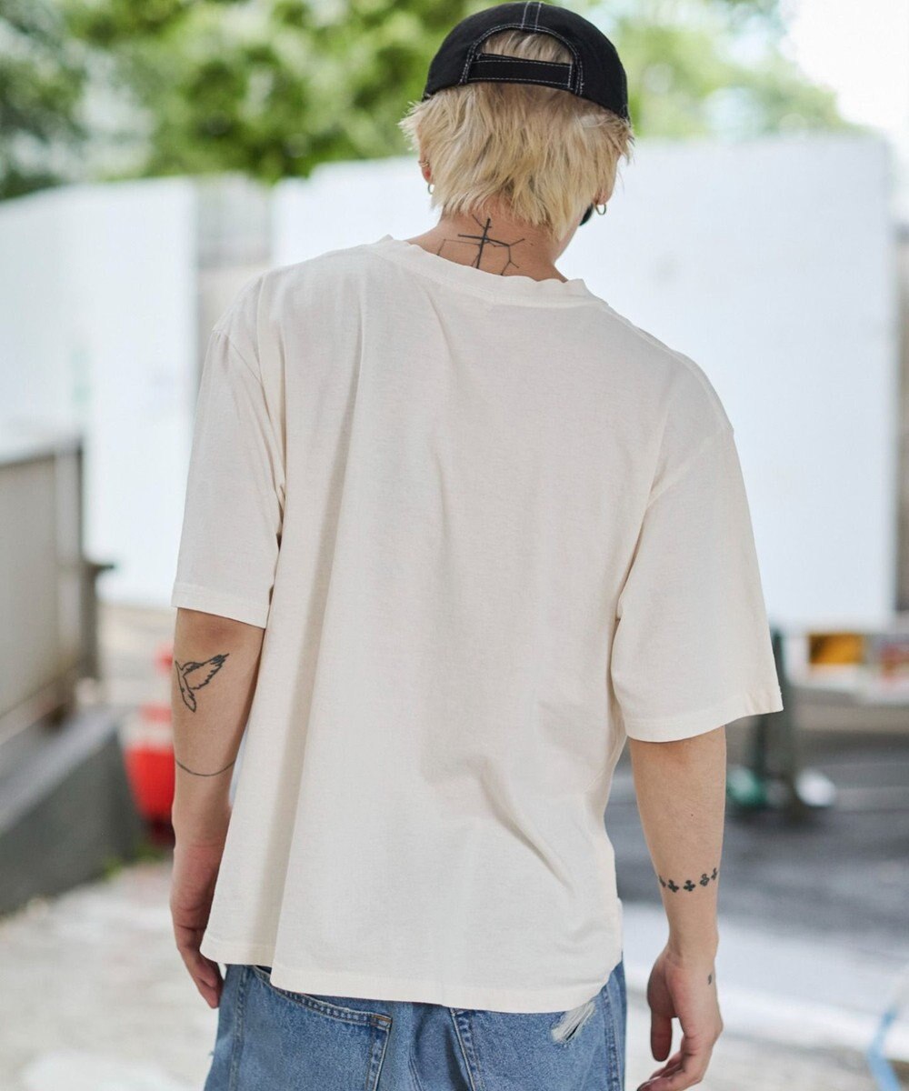 WEGO 【ユニセックス着用ITEM/MLサイズ展開】ステンシルロゴグラフィックT（SS） 