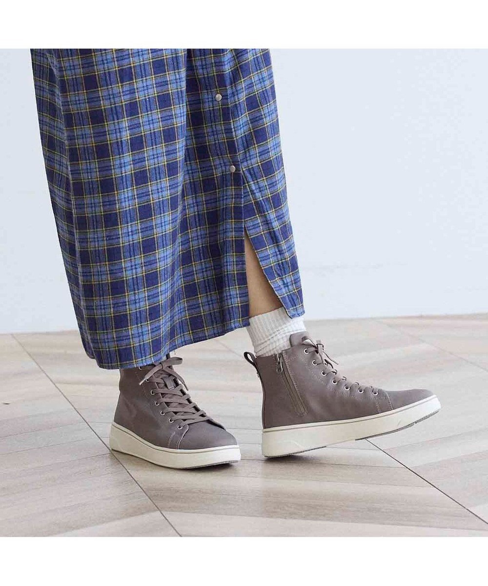 ing <ing>【レイン対応】ハイカット厚底スニーカー 