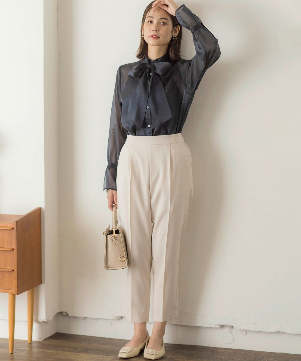 組曲 ベルトデザインスクエアショルダーバッグ 