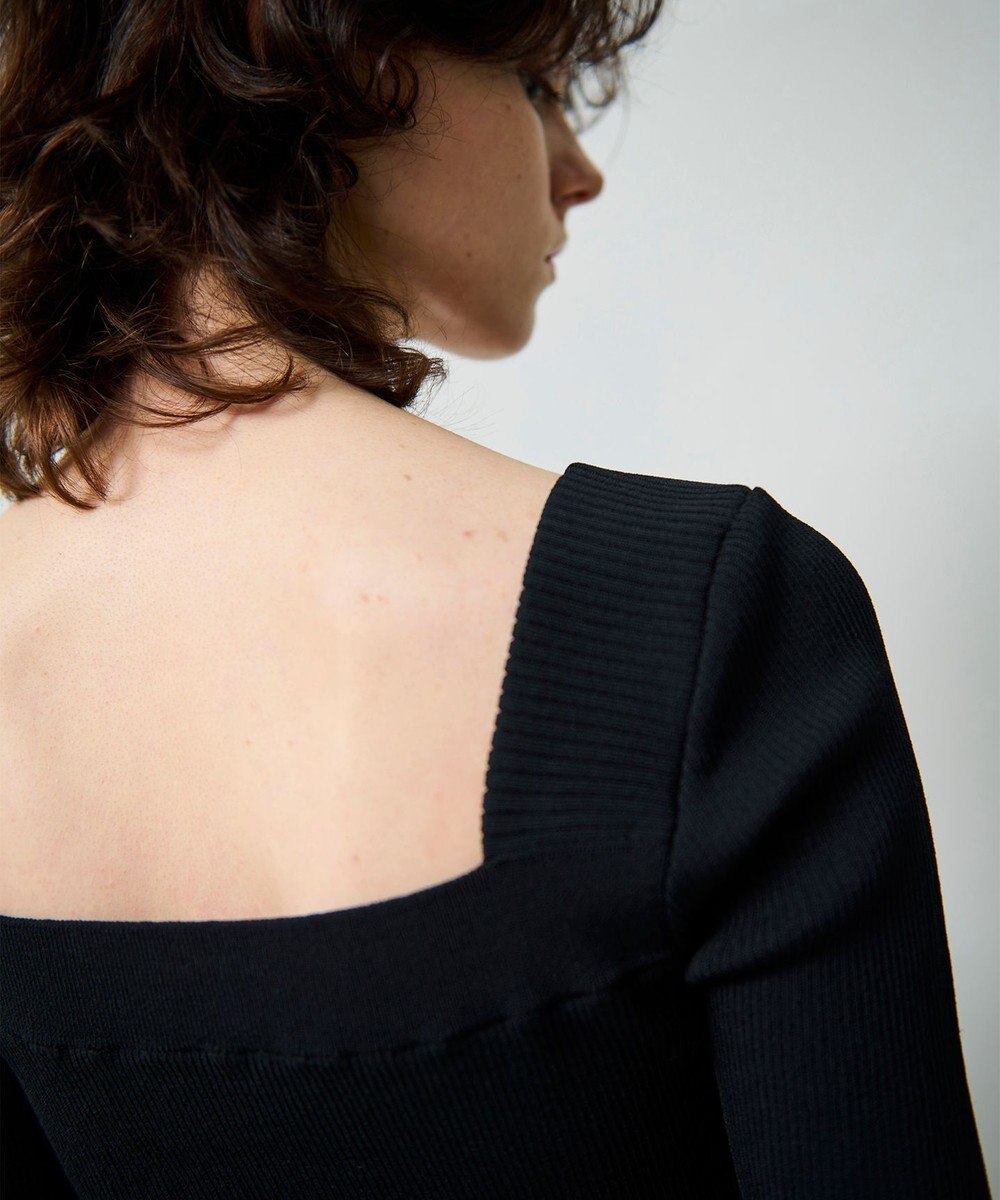 GRACE CONTINENTAL スクエアーネックトップ 