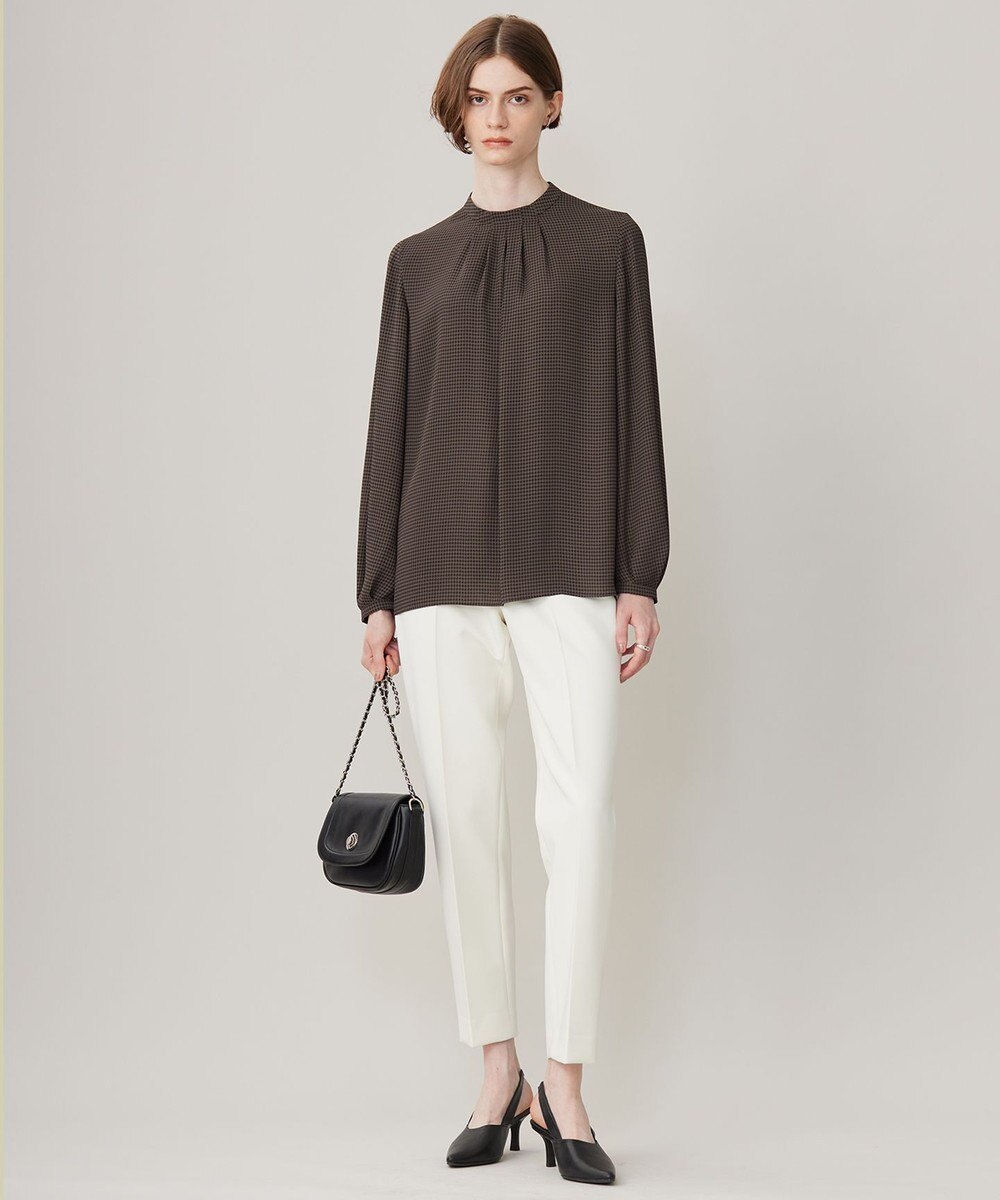 ICB 【接触冷感・UVケア・速乾・洗える】BackSatinAmunzen ハイネックブラウス 