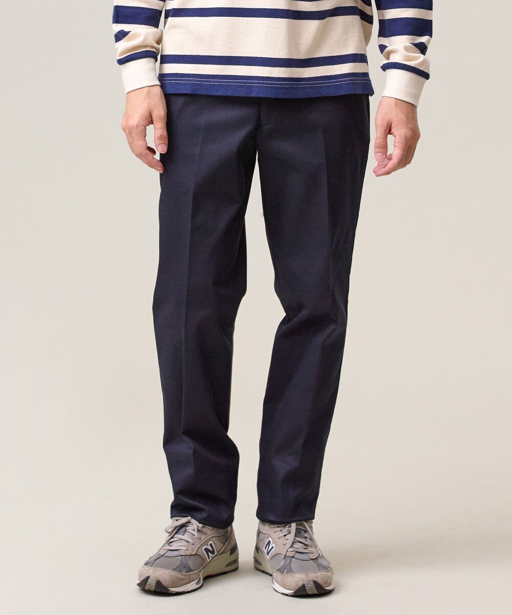 J.PRESS MEN 洗練されたシルエットと機能美【ストレッチ】トリコチン ステムテーパードパンツ 