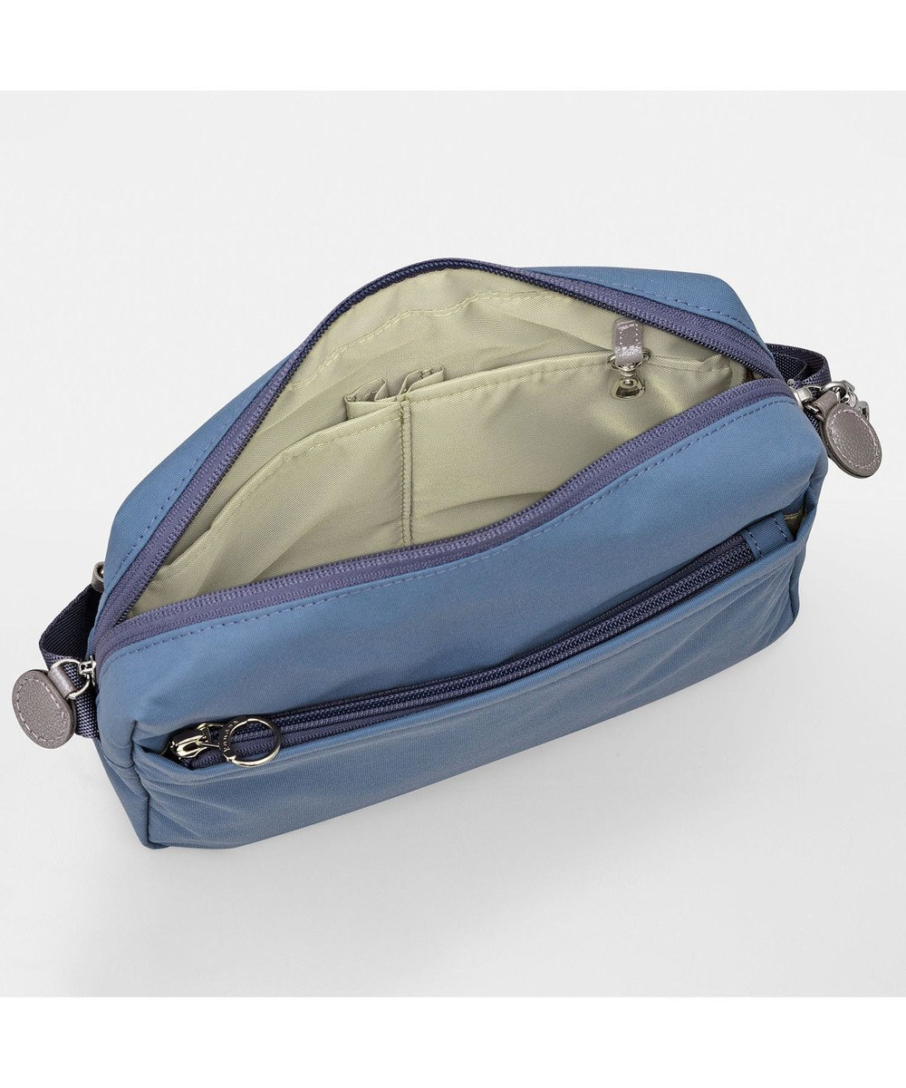 ACE BAGS & LUGGAGE Kanana project PJ8-3rd LTD ブリーズライト ショルダーバッグ  横型 20134 カナナ 