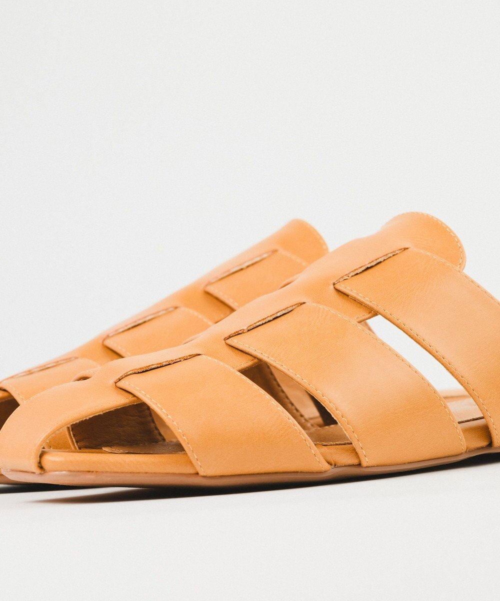 BONTRE 【PRECIEUX JOUET/プレシュウジュエ】フラットソールグルカミュール/027PJ 