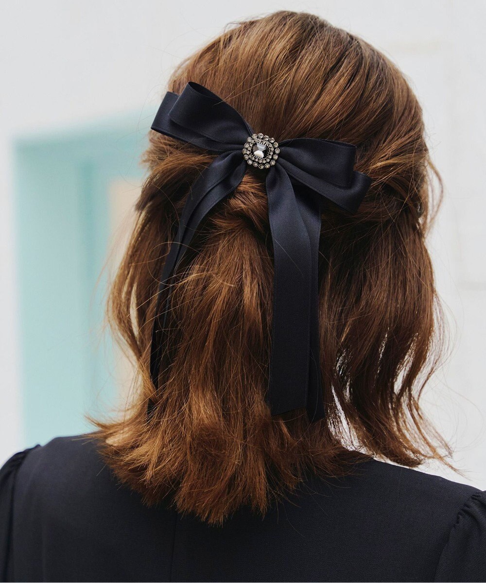 Tiaclasse サテンリボンバレッタ 