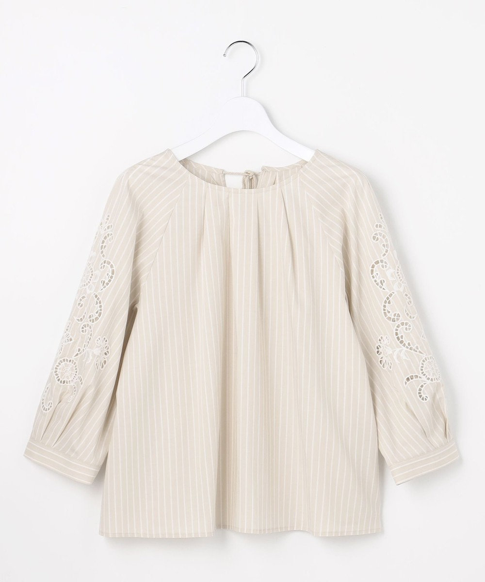 自由区 S エンブロイダリーブロードパフスリーブ ブラウス 