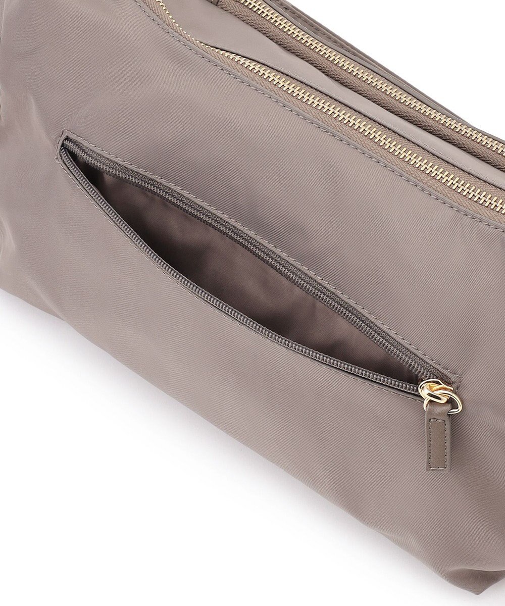 23区 【先行予約】ナイロン サイドポケット ショルダーバッグ 