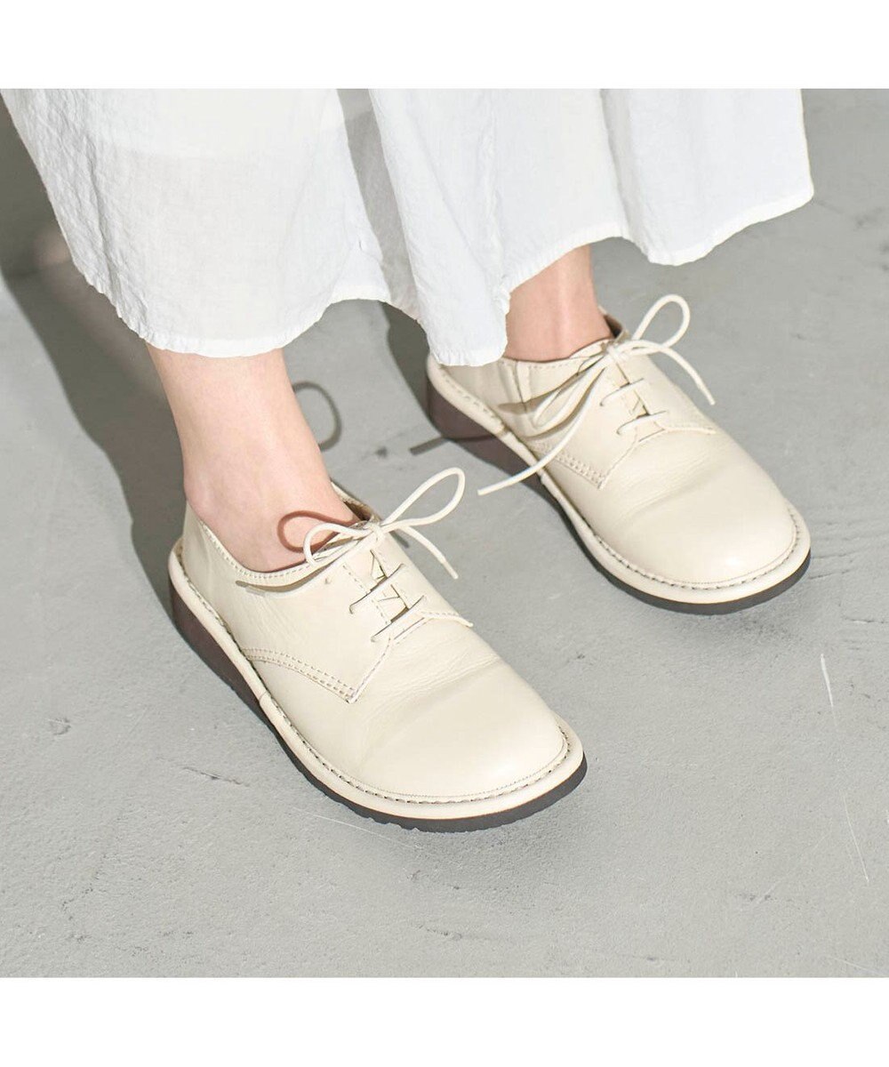 ing <ing>【サスティナブル】レースアップスリッポン 