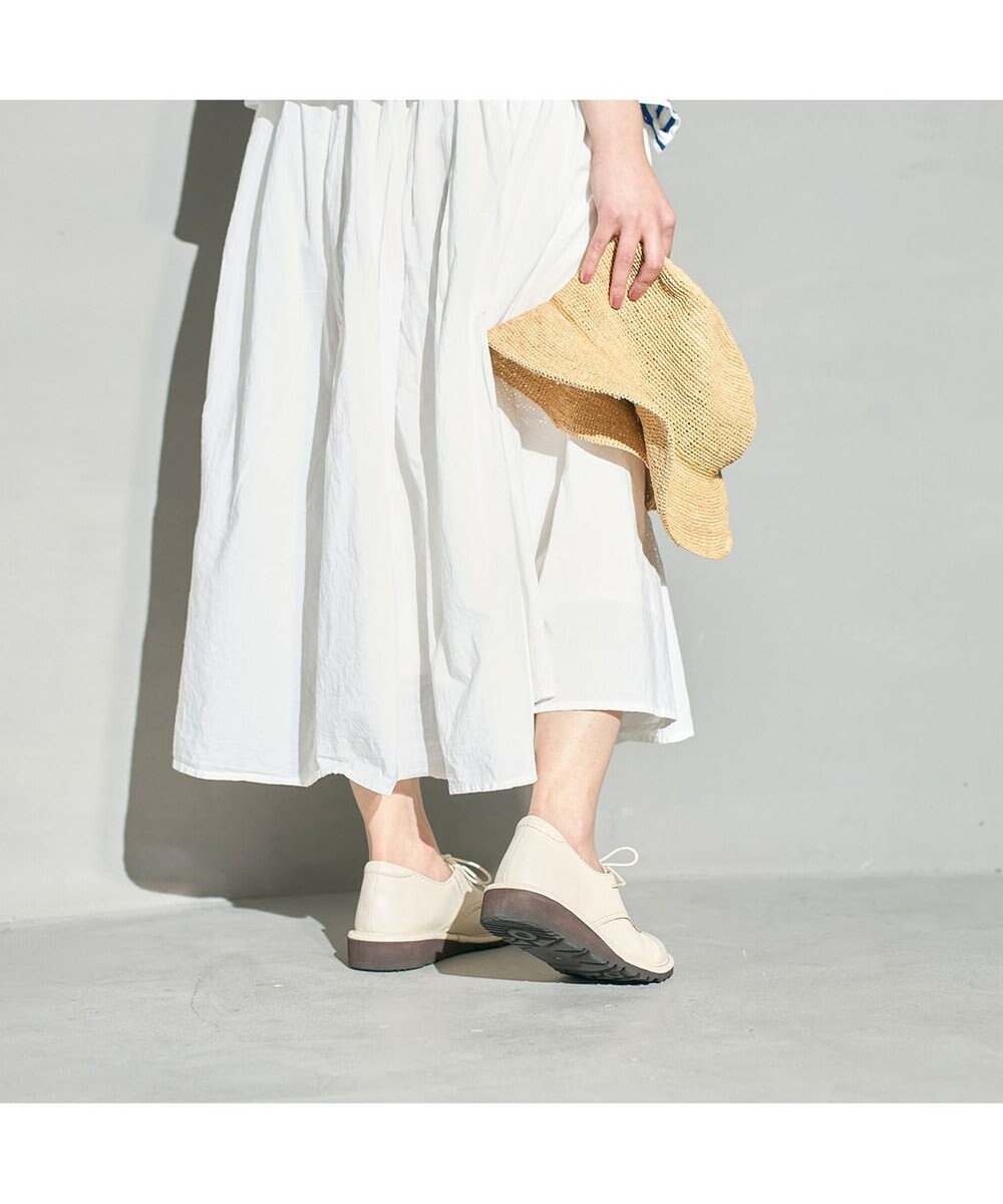 ing <ing>【サスティナブル】レースアップスリッポン 