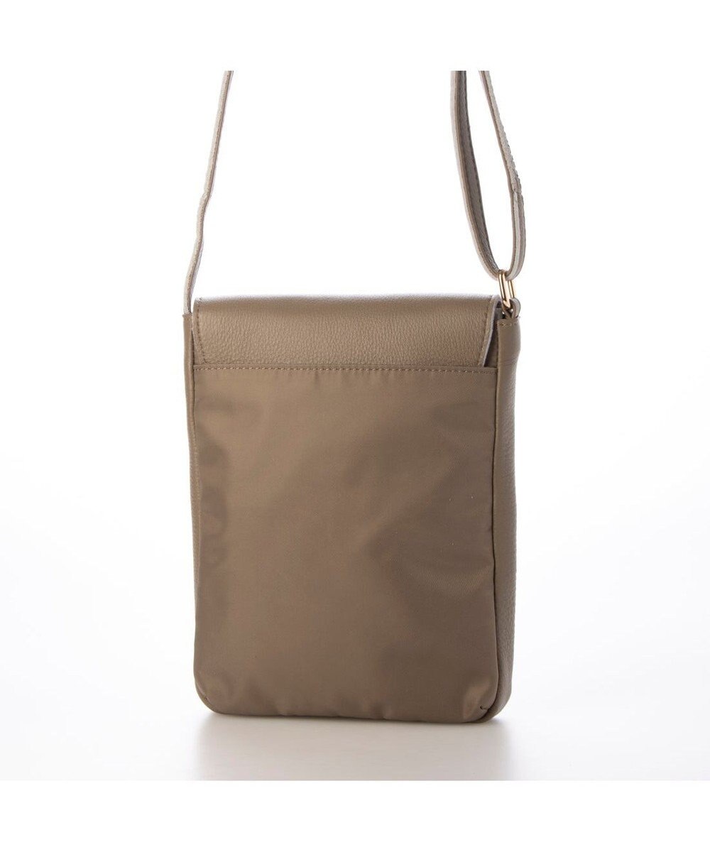 UNBILLION ペルケ perche / 7ポケットレザーポシェット 