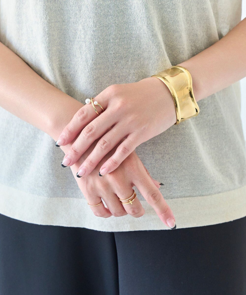 Phoebe <オンワード限定セット>ワントップパールネックレス×アークカフワイドバングル 