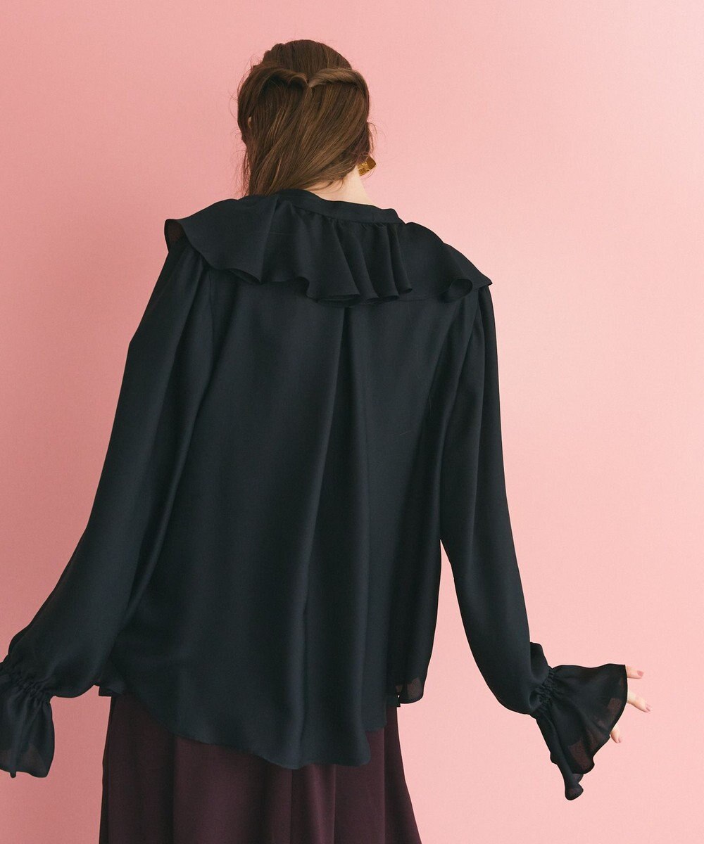 GRACE CONTINENTAL スキッパーラッフルブラウス 