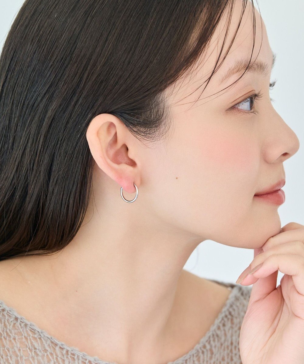 Phoebe 〈金属アレルギー対応〉バランスパールフープイヤリング　シルバー/ステンレス/大ぶり/存在感◎/主役級 