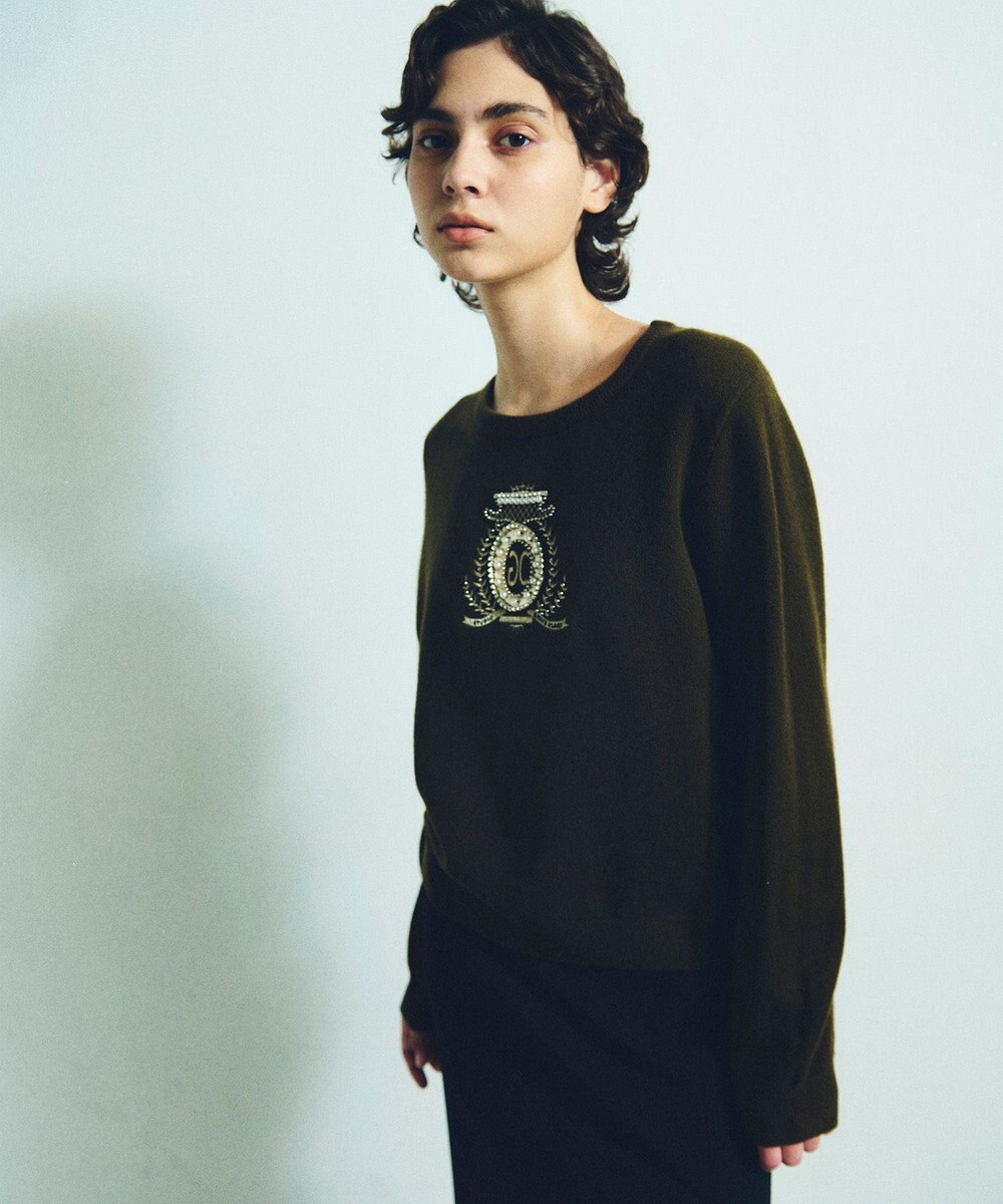 GRACE CONTINENTAL エンブレム刺繍ニットトップ 