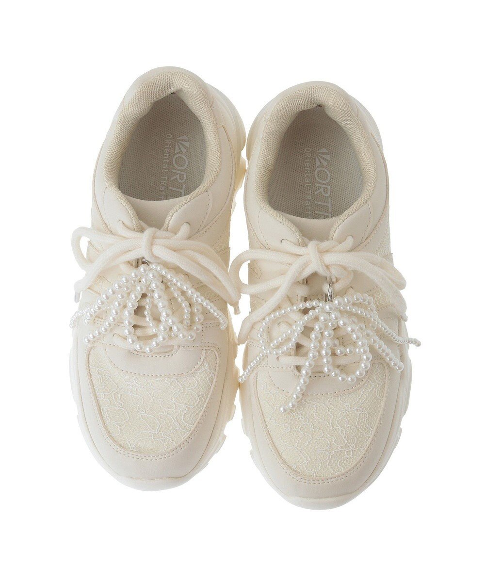 earth music&ecology 【チャーム付き】ＯＲｉｅｎｔａｌ　ＴＲａｆｆｉｃ　パールチャームスニーカー 