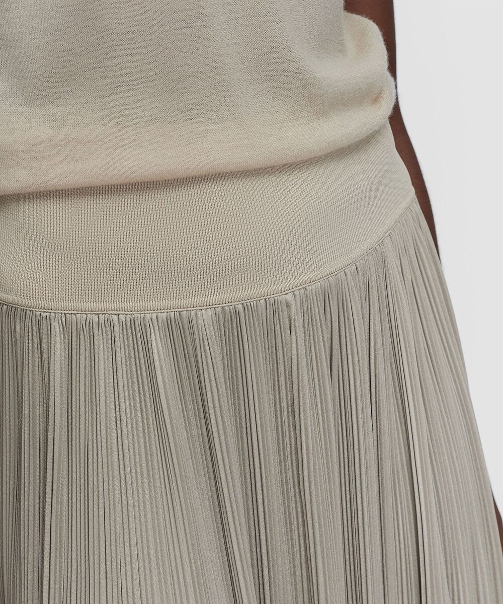 JOSEPH プリーツサテン　スカート 