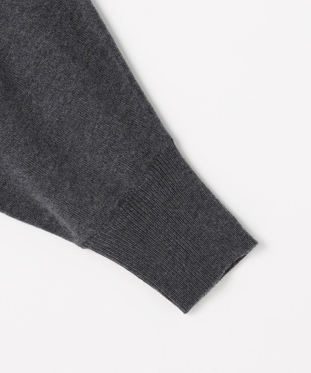 組曲 S 【前後着用可】ニューシックニットＶネック プルオーバー 