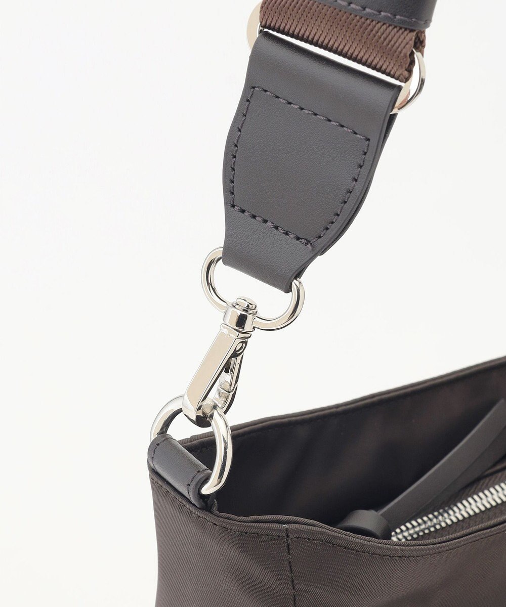 Y'SACCS ツイルナイロン　カーブショルダー　Mサイズ 