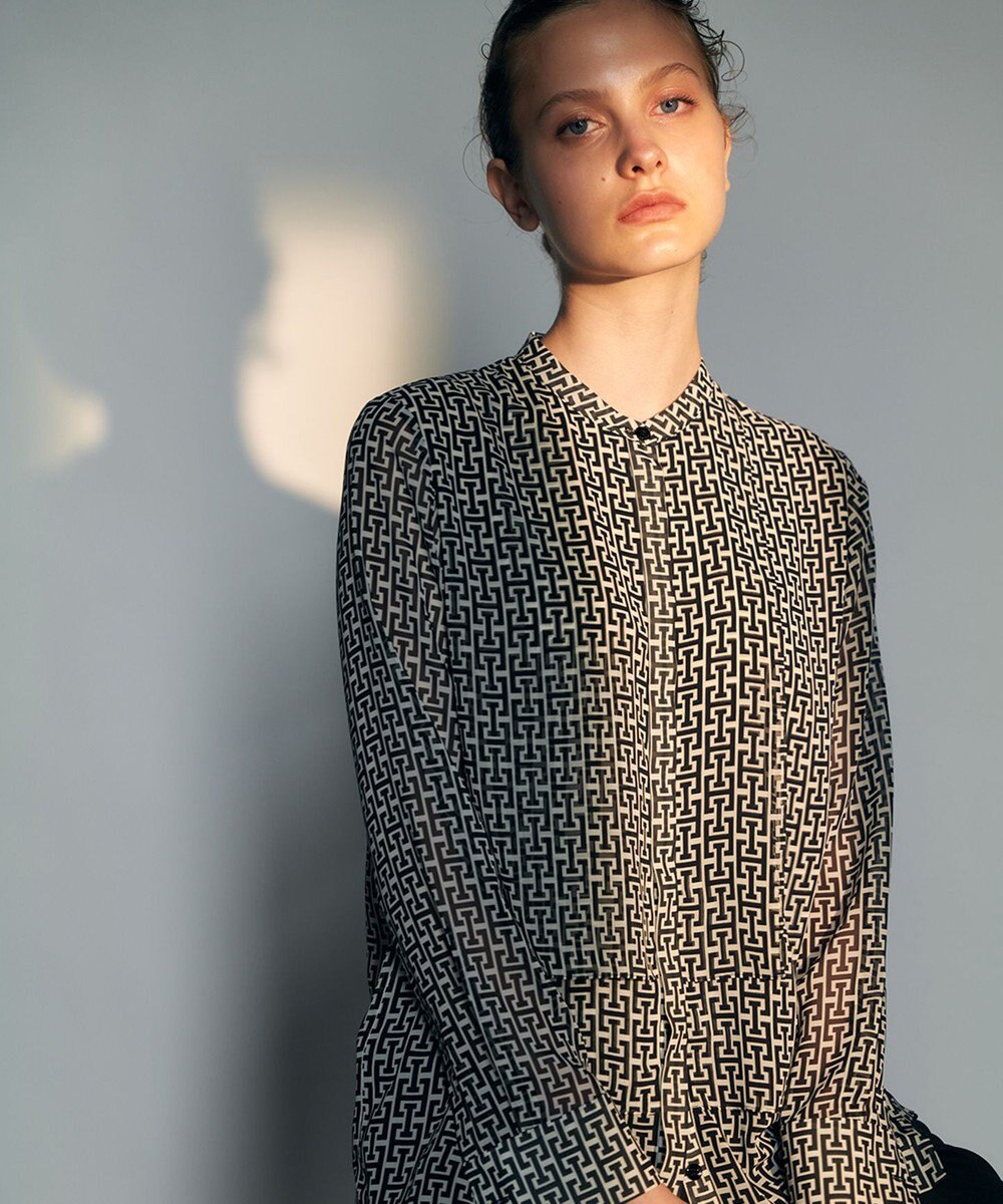 ICB 【30th ANNIVERSARY】 モノグラムプリントシフォン バンドカラーブラウス 