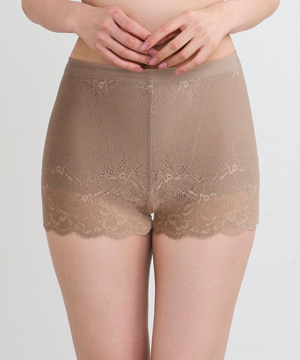 WACOAL オーバーパンツ ショート丈 ヒップアップで脚長シルエット ウエスト部分をすっきり見せる 一枚ばき可能 重ねばきにもおすすめ レディース GRC630 /ワコール 