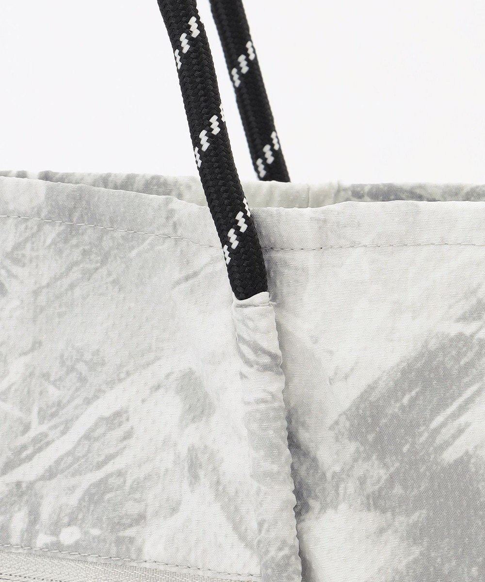 JOSEPH ABBOUD MOUNTAIN 【軽量/ECO撥水/ポケッタブル】エンボスプリント トートバッグ 