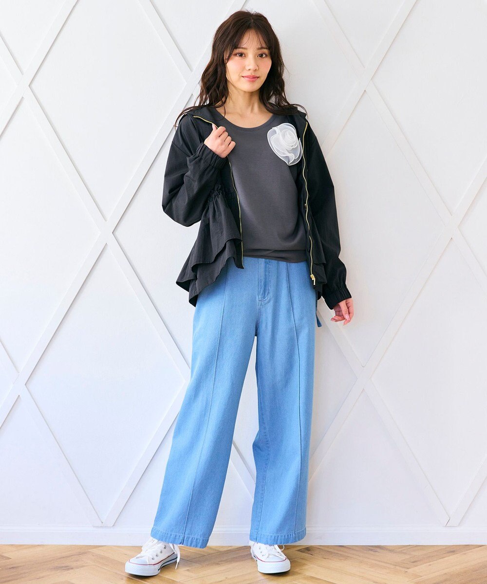 Feroux 【洗える】ローズコサージュ ダンボールプルオーバー 