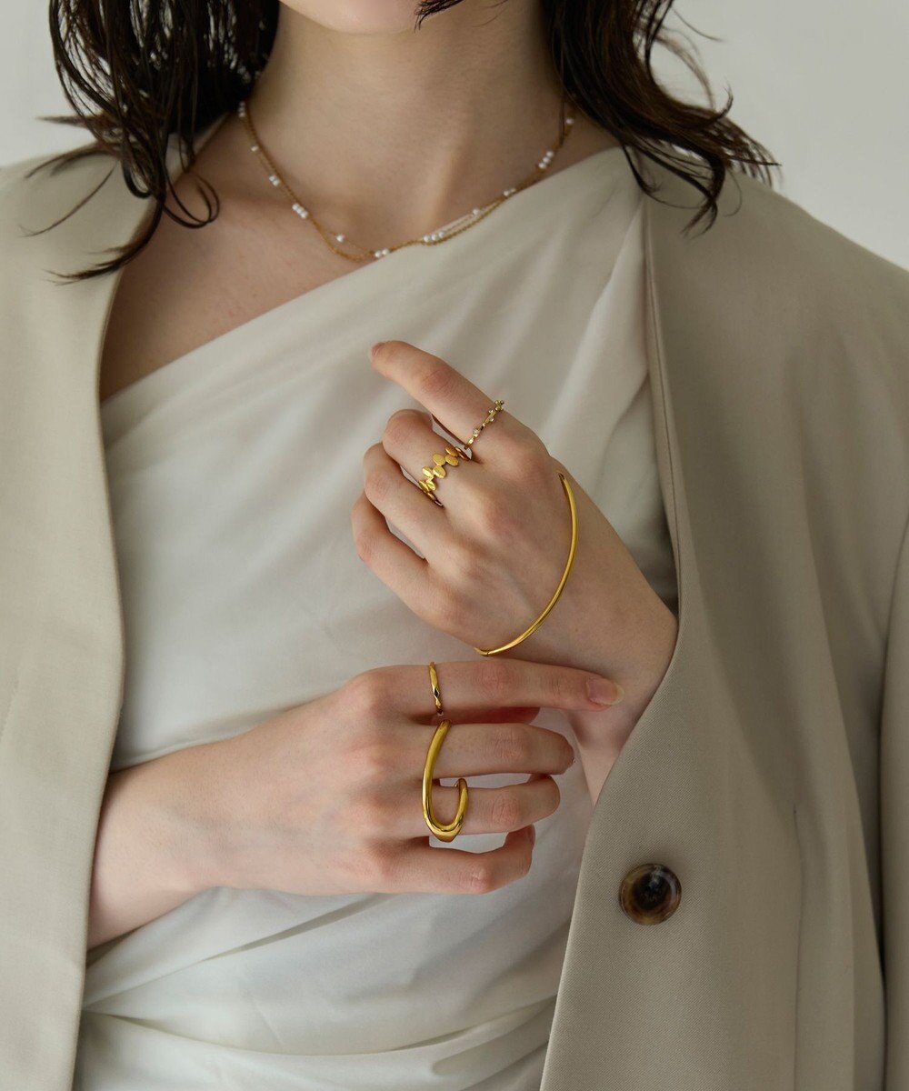 Phoebe 〈金属アレルギー対応〉オーバルリンクリング　ゴールド　ステンレス 