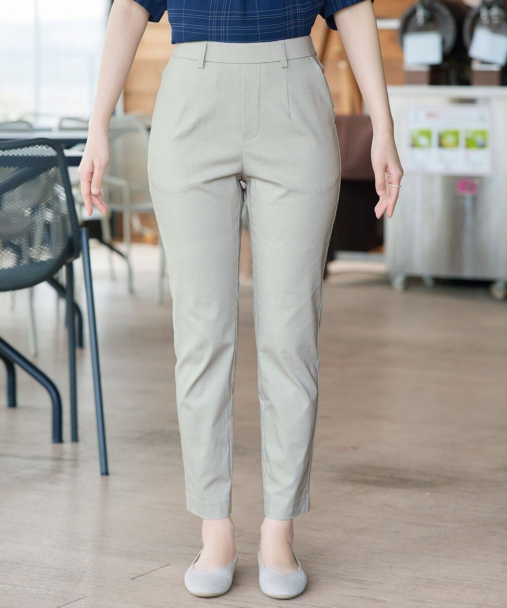 Tiaclasse L 麻混ストレッチテーパードパンツ 