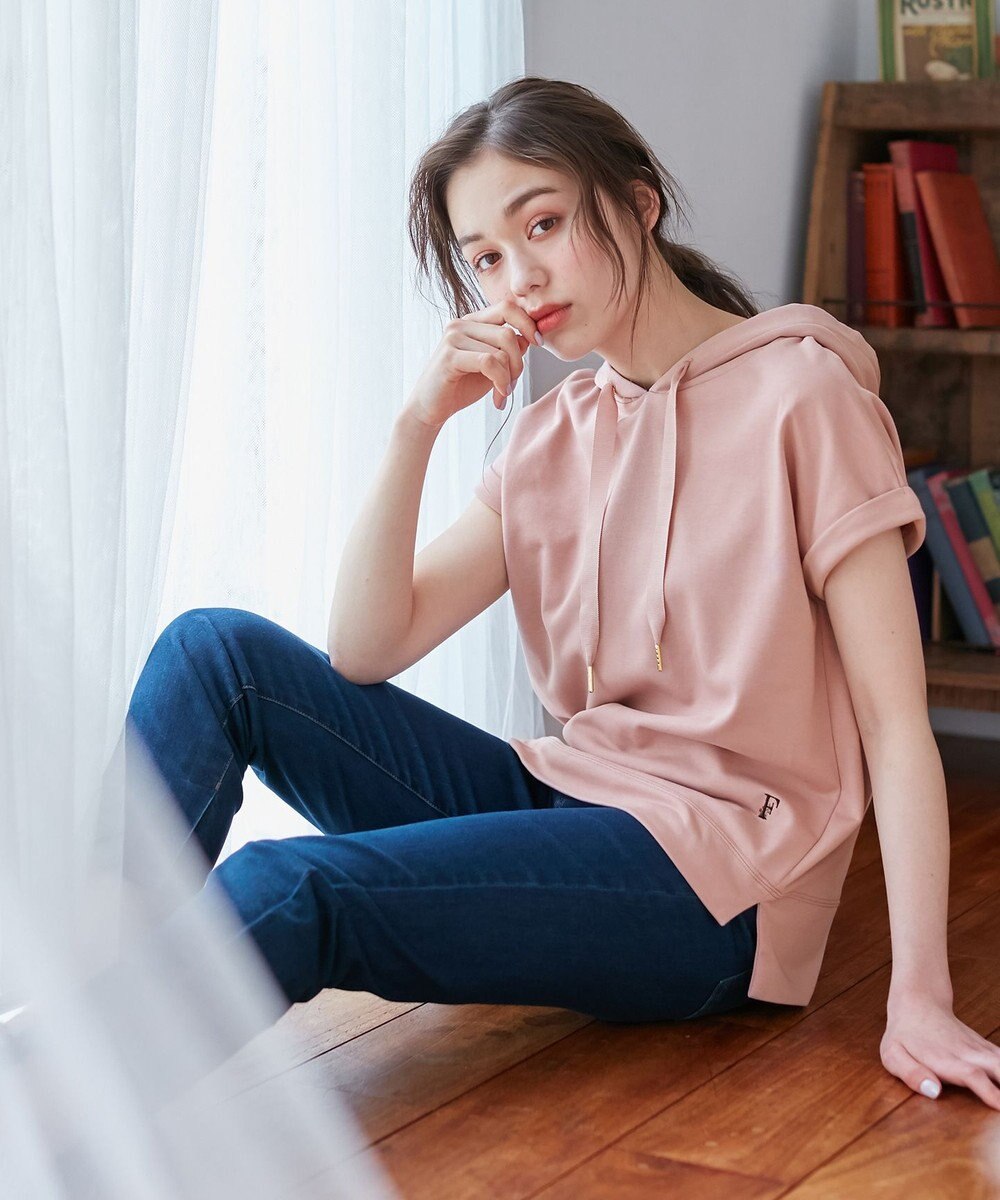 The Mコラボ ミニ裏毛fモチーフ カットソー Feroux ファッション通販 公式通販 オンワード クローゼット The Mコラボ ミニ裏毛fモチーフ カットソー Feroux ファッション通販 公式通販 オンワード クローゼット