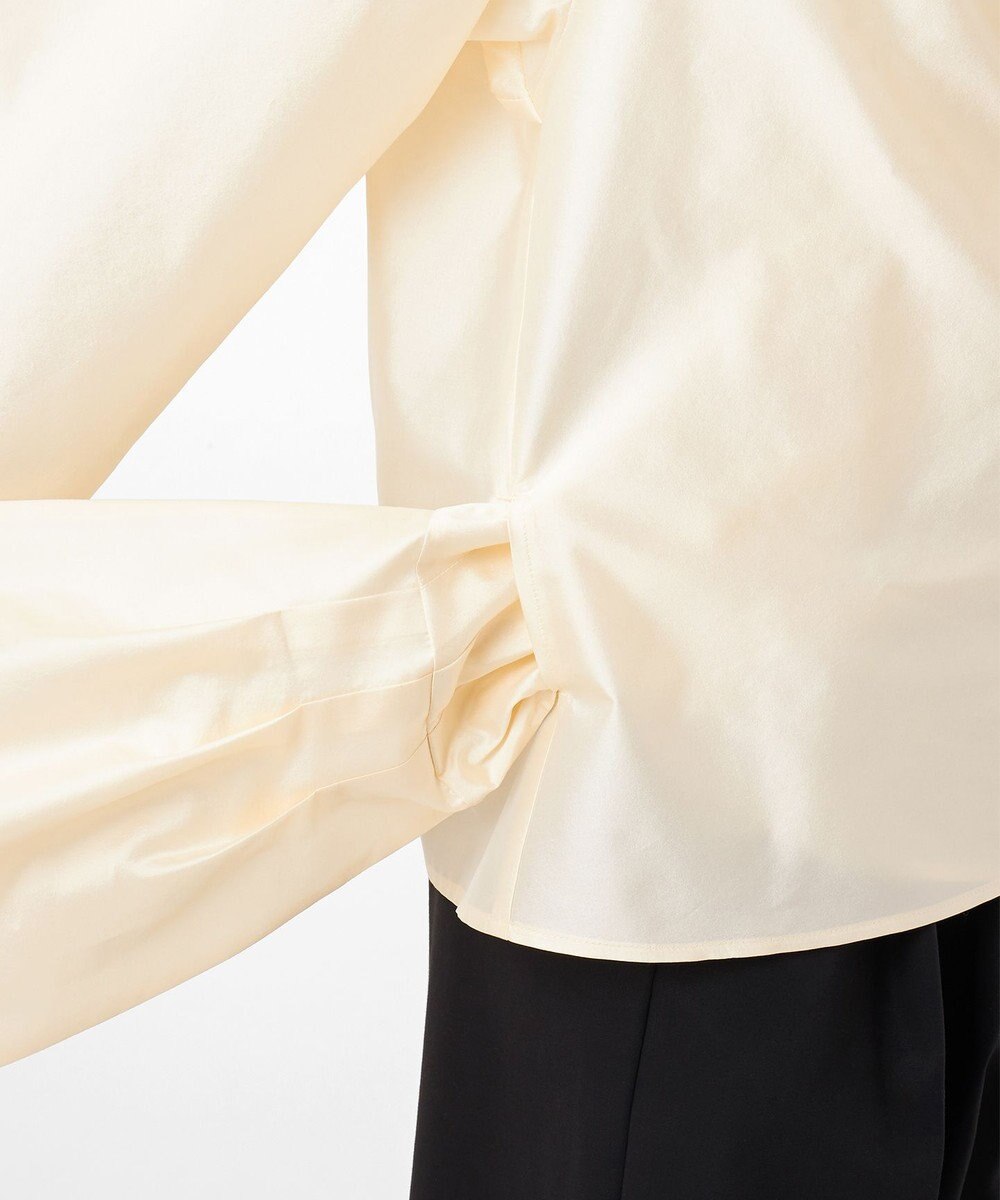 23区 【エステータ】シルク混タフタ カシュクールブラウス 