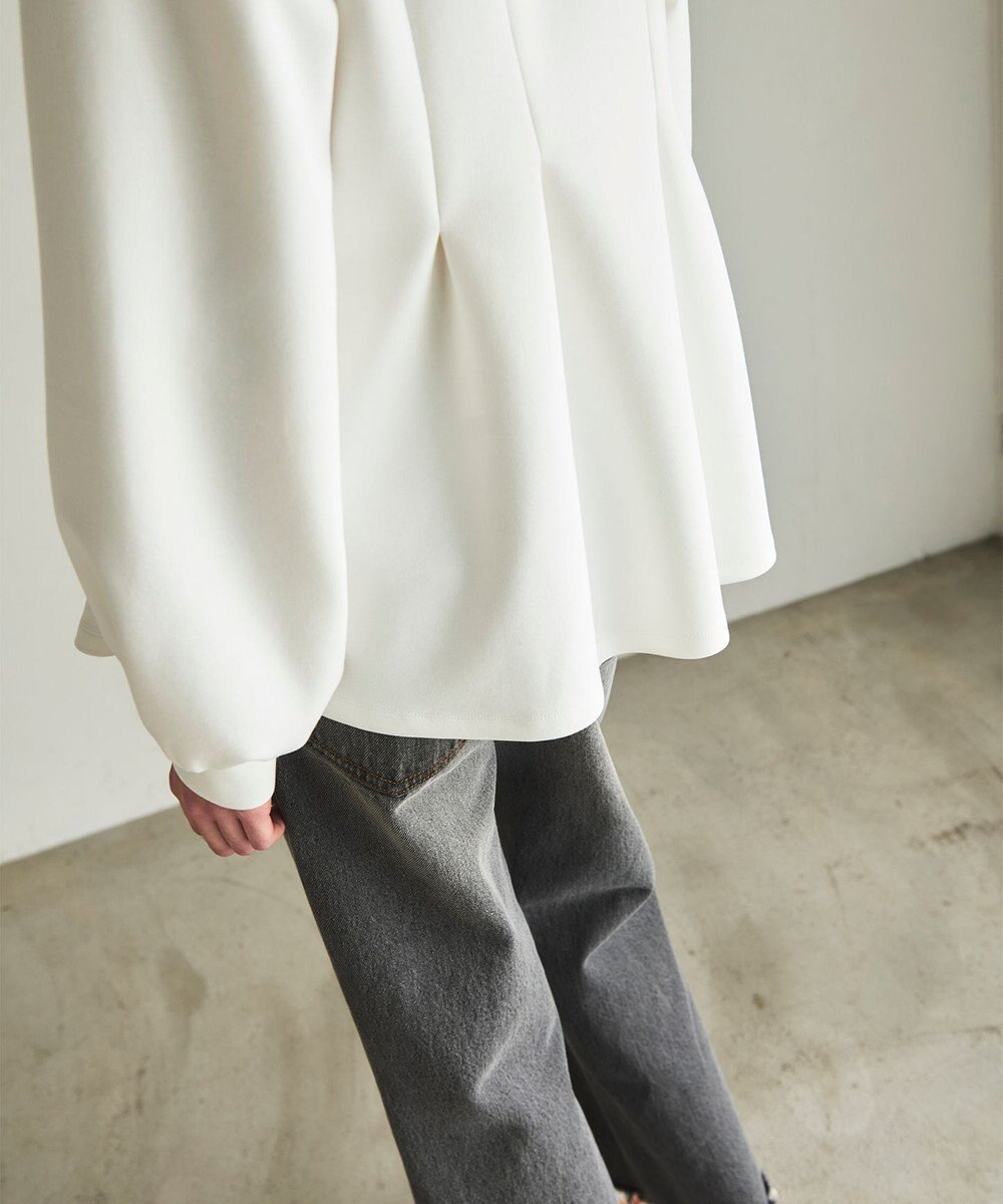 GRACE CONTINENTAL タックカットトップ 