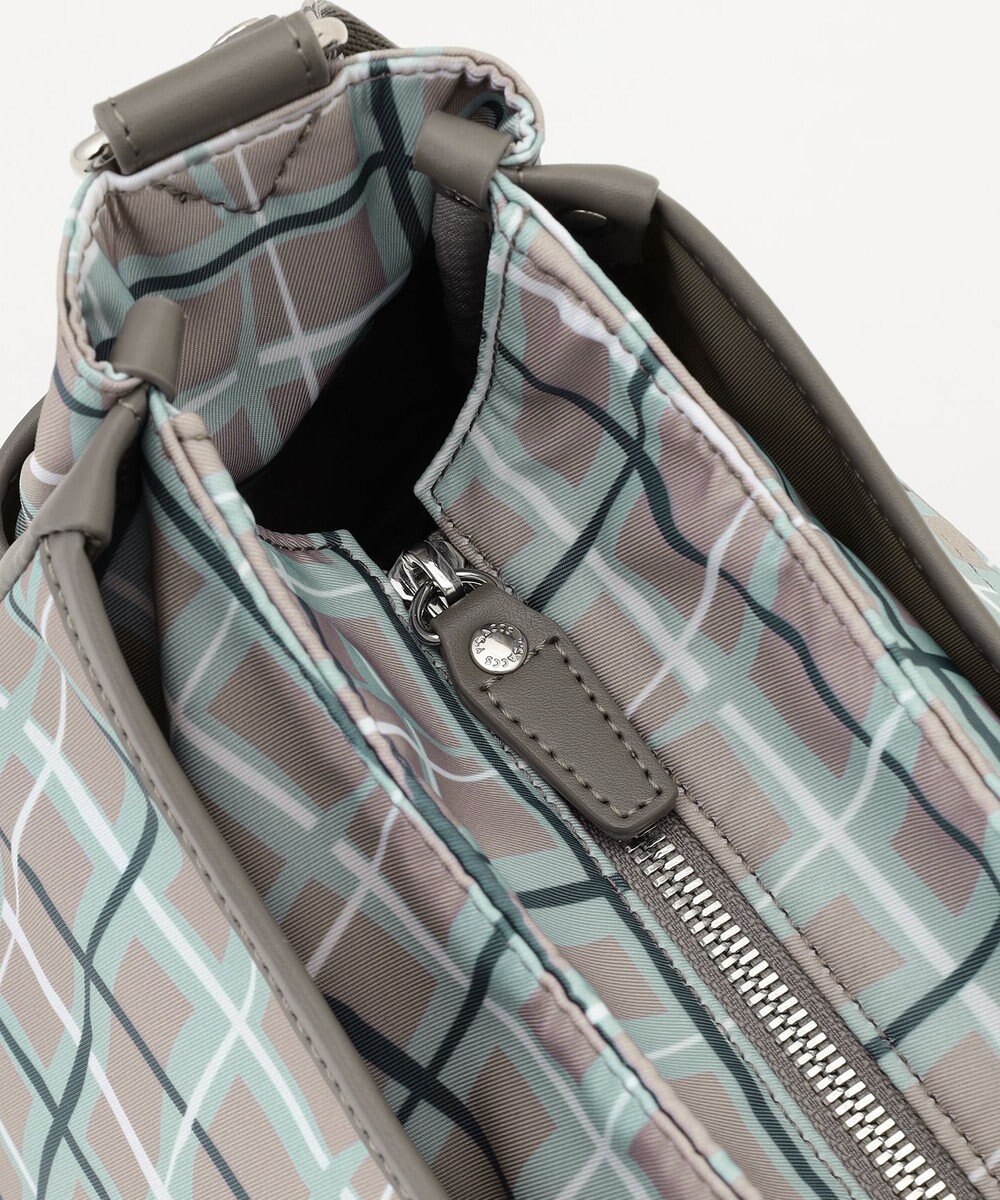 Y'SACCS ドローイングチェックショルダーバッグ 