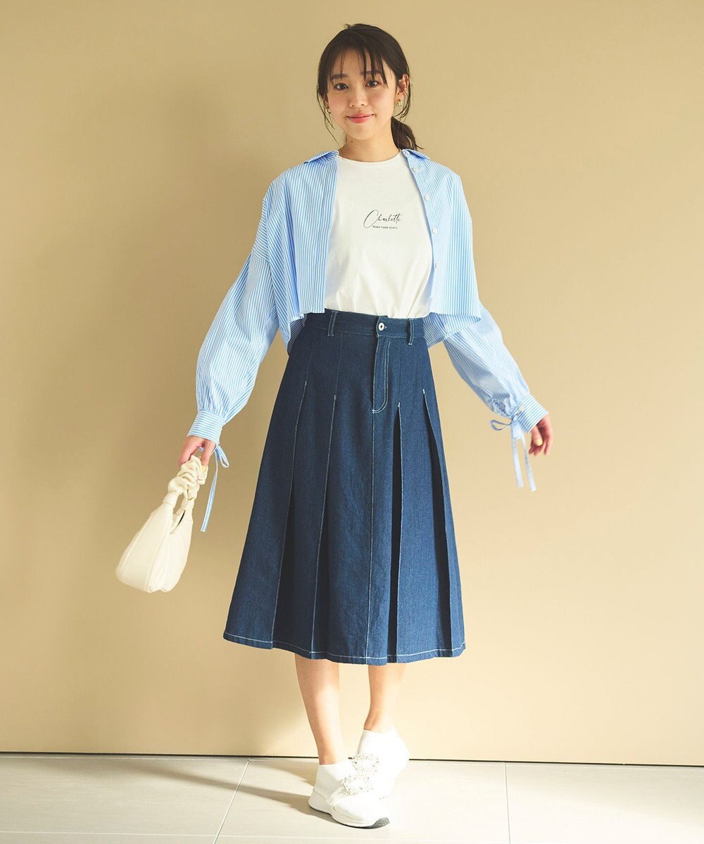 Feroux スクリプトプリント Tシャツ 