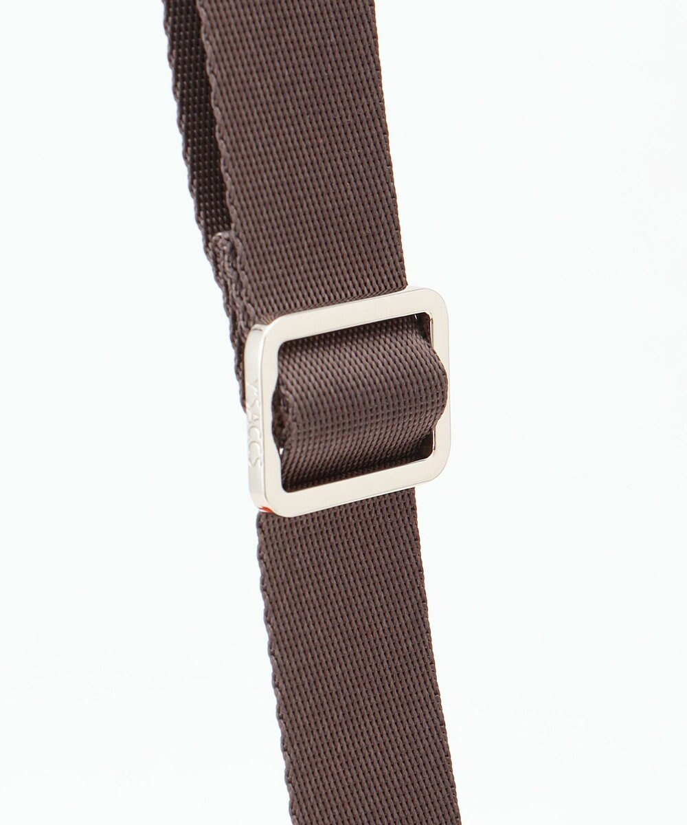 Y'SACCS ダブルタブ　トラベルポシェット 